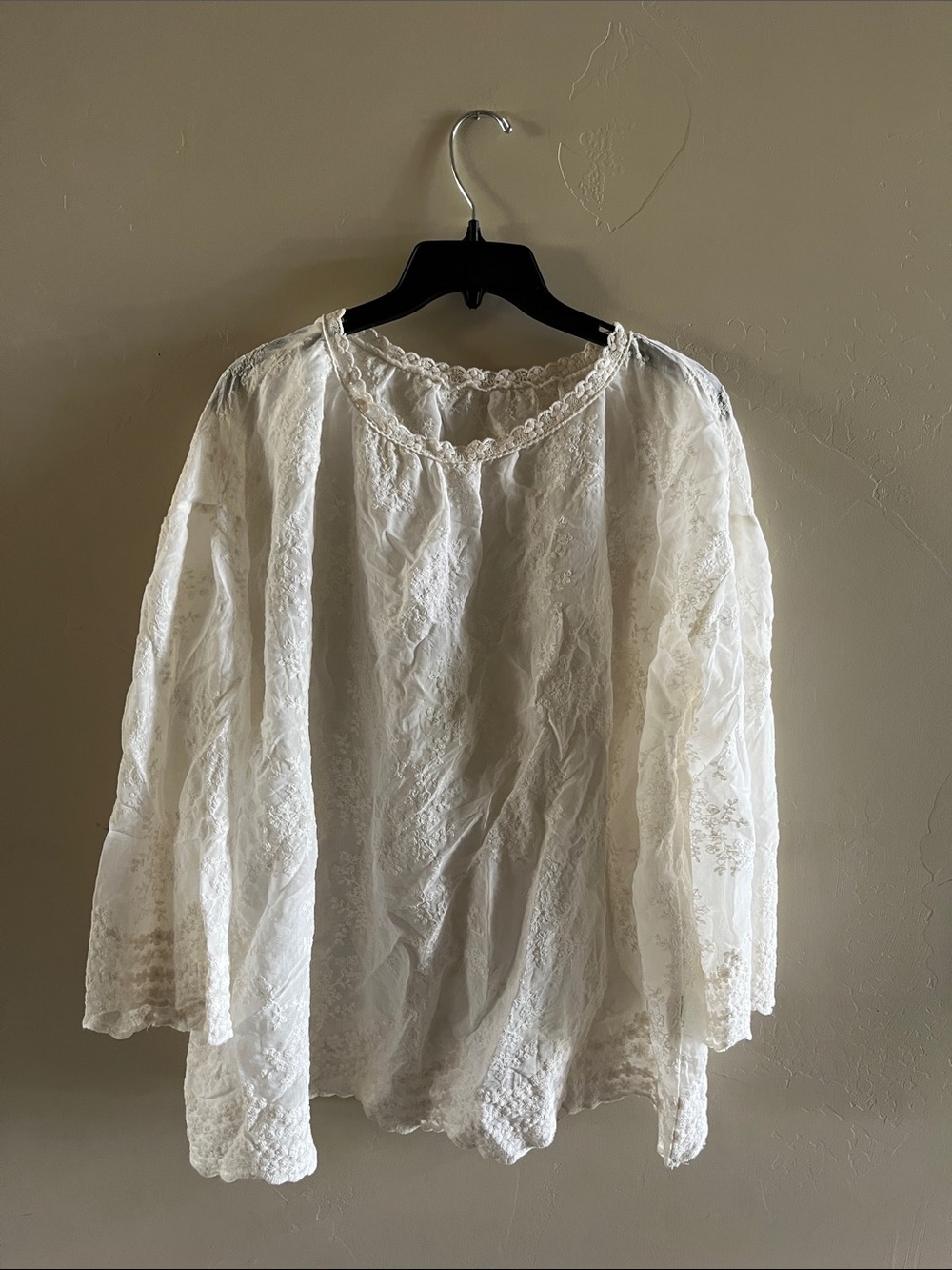 Women's White Lace Peasant Blouse - Classic Boho Top